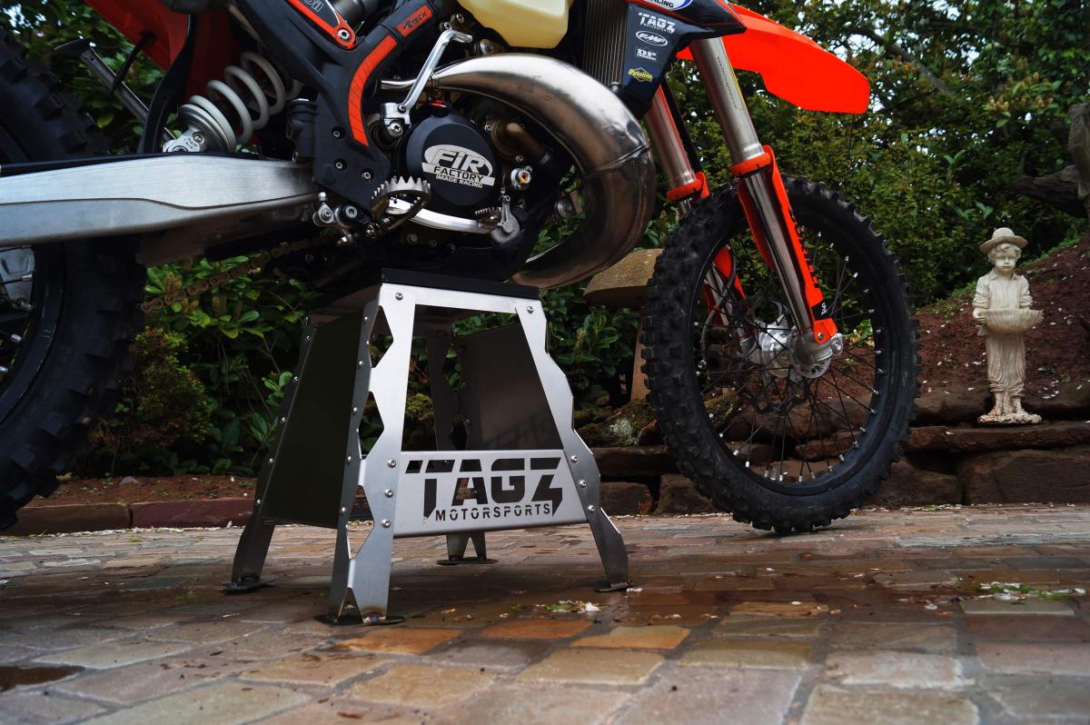TAG-Z TAGZ FACTORY MX STAND PANEL SET, FINISH GLOSS GREEN / KAWASAKI GREEN